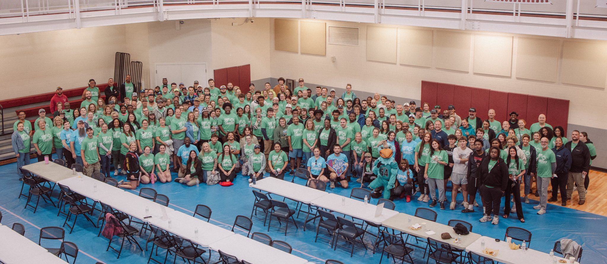 Volunteers serving together on United Way Day of Caring